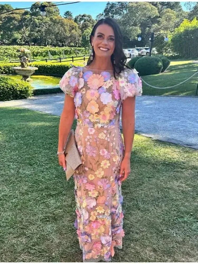 Embroidery Zara - Abito con stampa ricamata a fiori