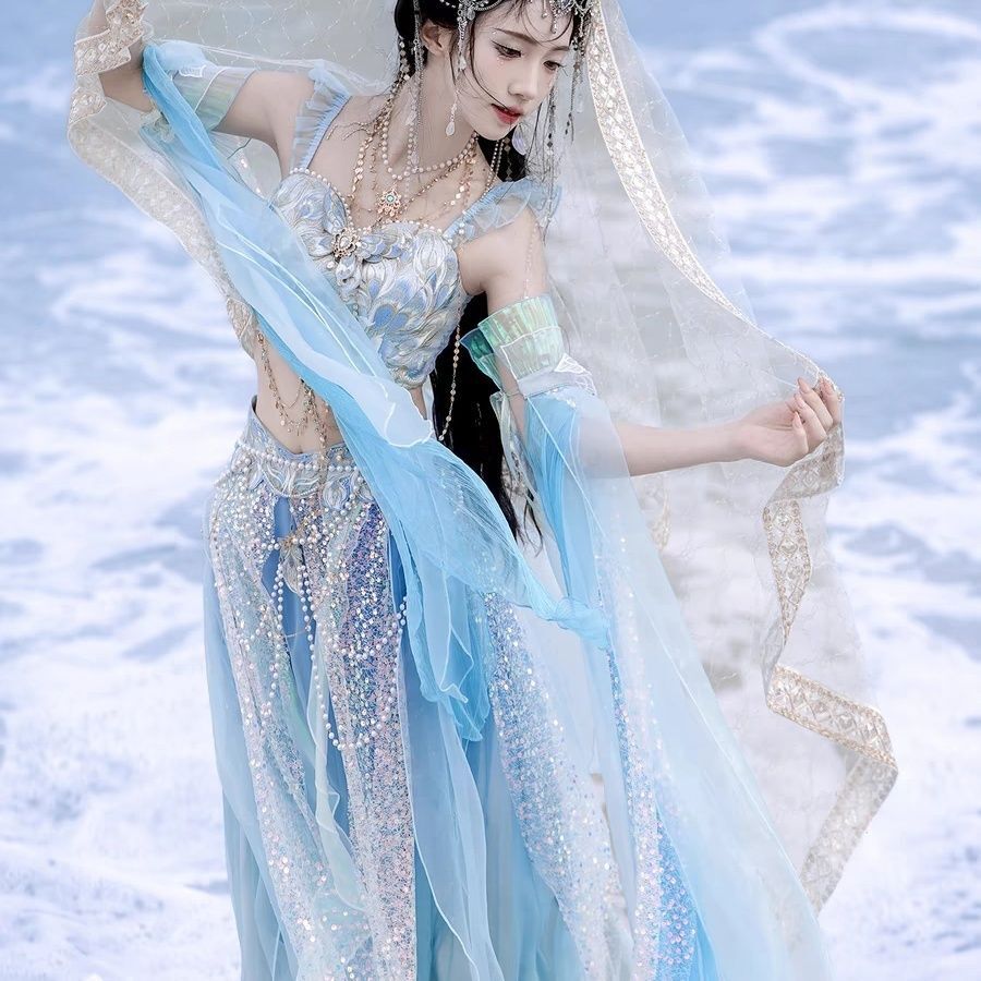 Embroidery Dress - Nuovo ed elegante set di costumi