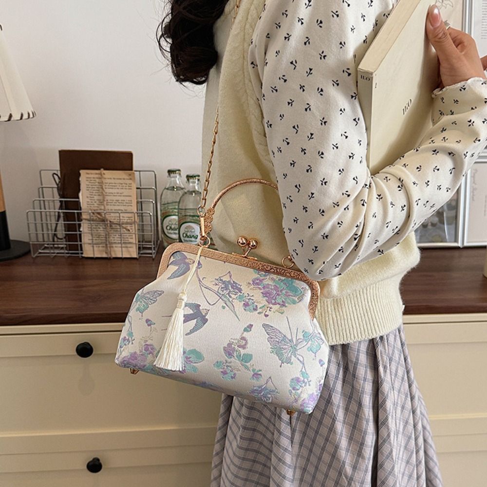 Borsa a Tracolla Ricamata in S - Embroidery Kiss recensione e prezzo