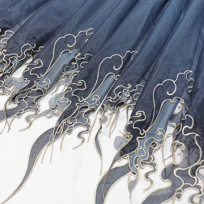 Tessuto con Ricamo in Stile Ci - Embroidery Designer recensione e prezzo