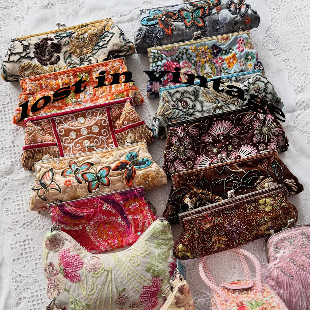 Perso in Vintage ricamato a ma - Embroidery Kiss recensione e prezzo