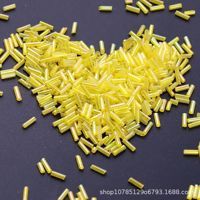 5g 2x6mm Bugles colorati perli - Embroidery Glass Beads recensione e prezzo