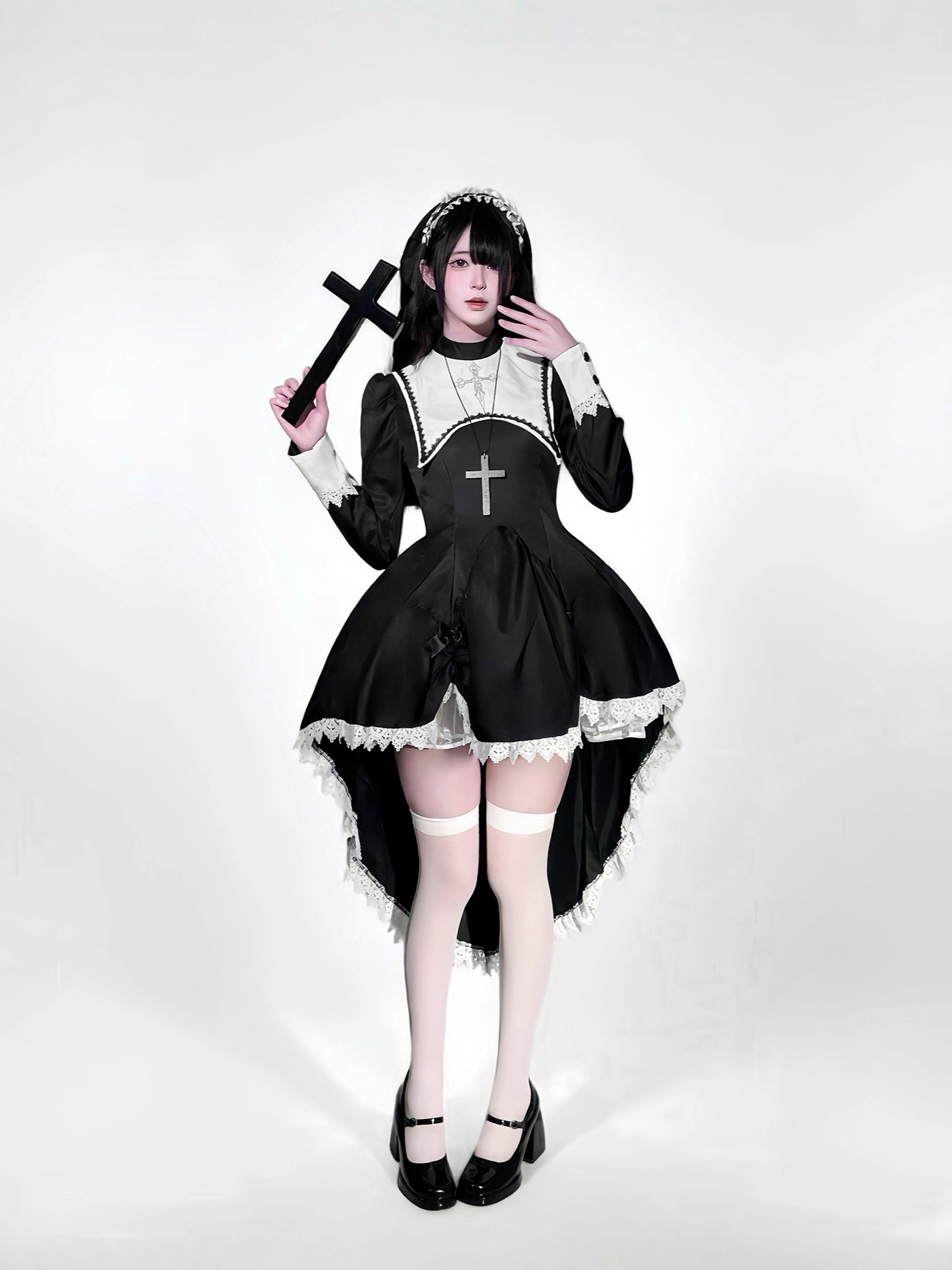 Costume da suora di Halloween  - Embroidery Dress recensione e prezzo