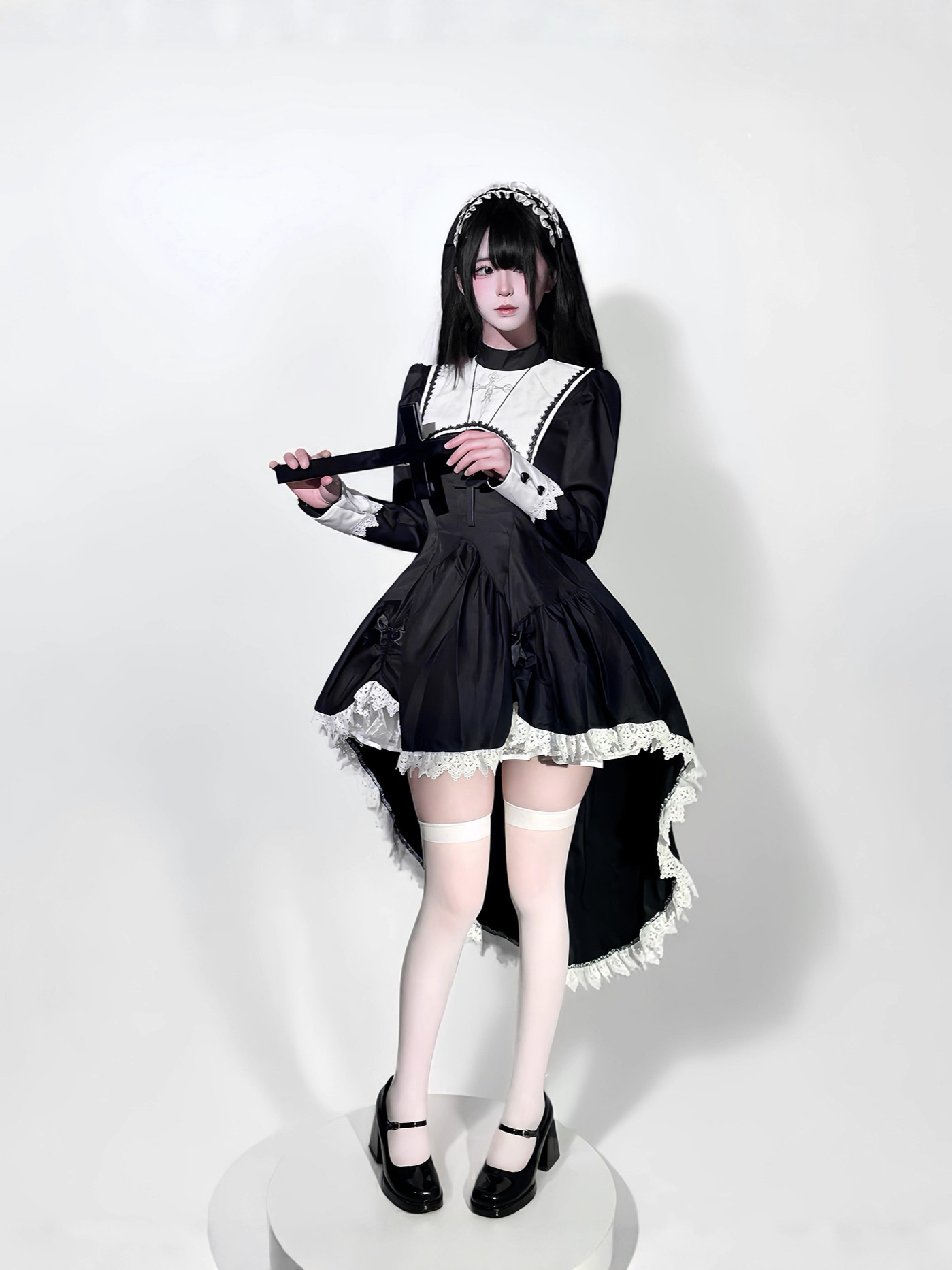 Costume da suora di Halloween  - Embroidery Dress recensione e prezzo