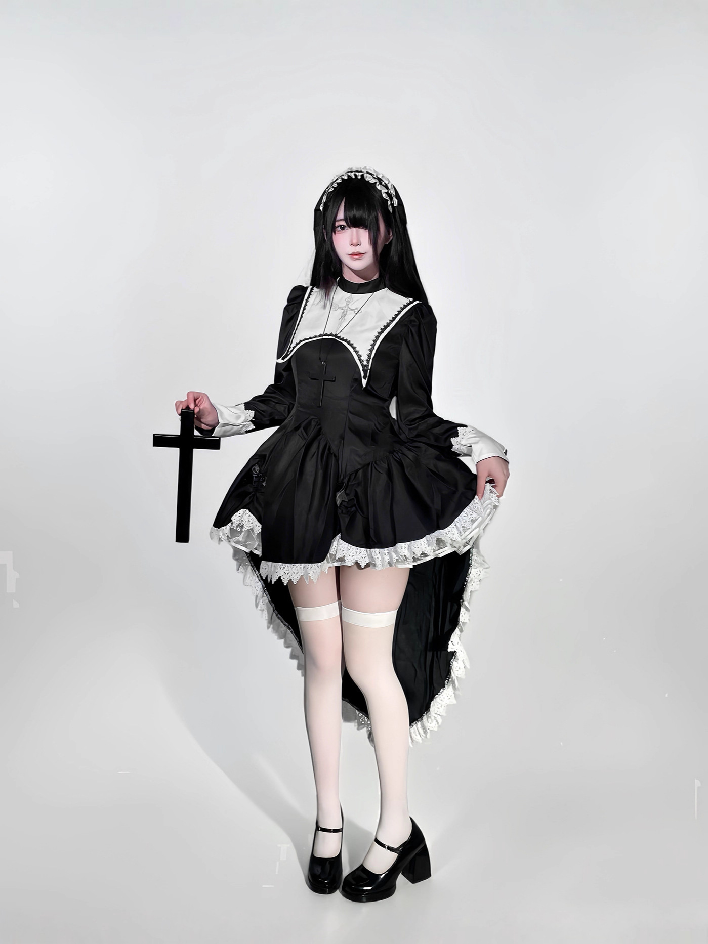 Costume da suora di Halloween  - Embroidery Dress recensione e prezzo