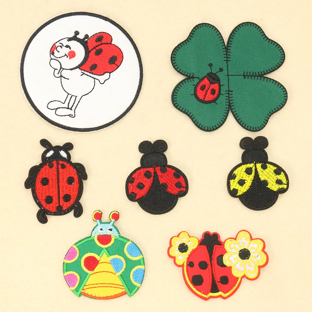 2PC Cartoon coccinella quadrif - Embroidery Lady Bug recensione e prezzo