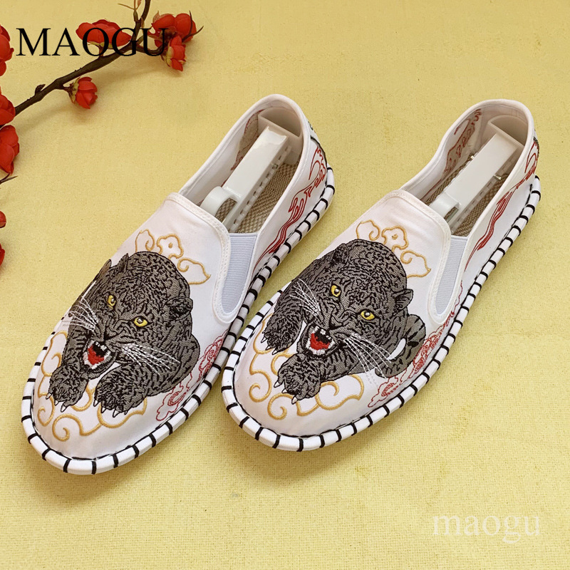 Scarpe Unisex in Stile Cinese  - Embroidery Stitch recensione e prezzo